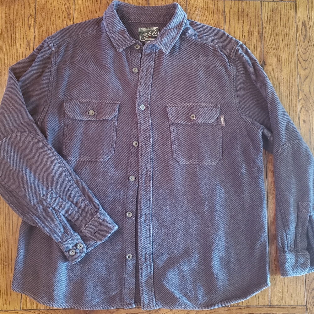 Long-sleeved button down